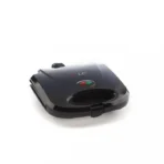 صانعة ساندويتش