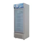 ثلاجة باب زجاج