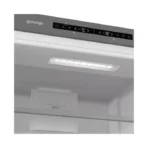 ثلاجة بلت ان