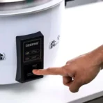جهاز طبخ بالبخار